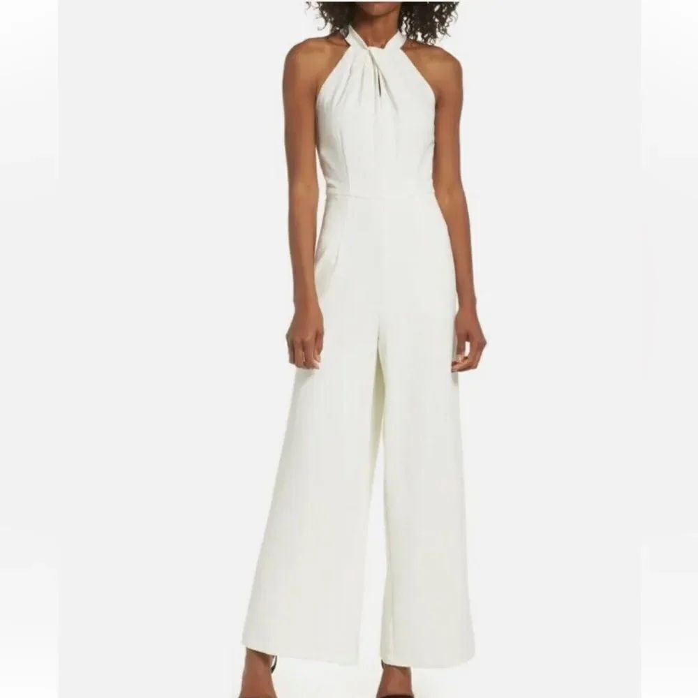 Julia Jordan Halter neck Jumpsuit NWT